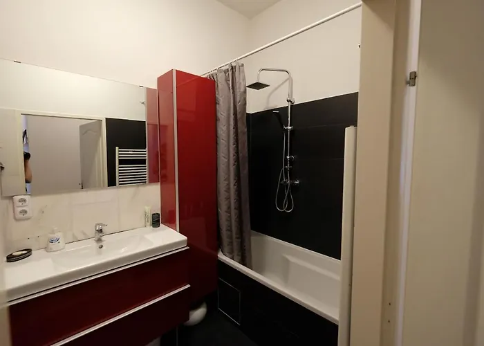 Διαμέρισμα Cozy And Spacious In A Location Βιέννη