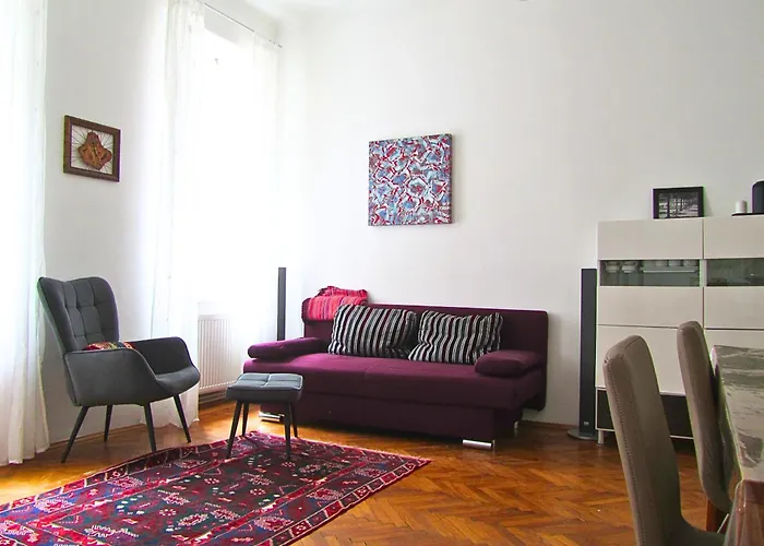 Διαμέρισμα Cozy And Spacious In A Location Βιέννη